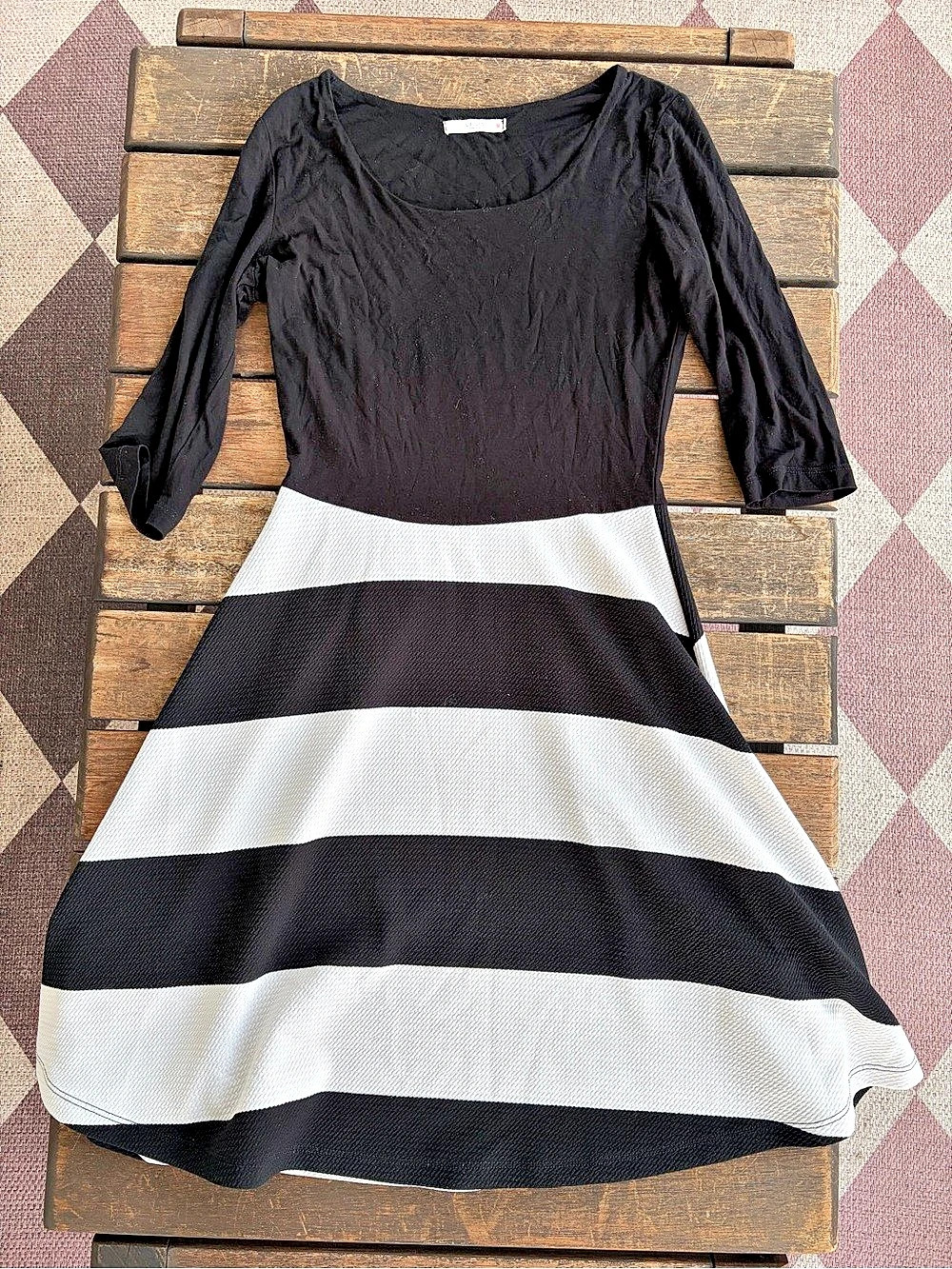 LE LIS Stessy Striped Fit and Flare Dress Black & White Size Small